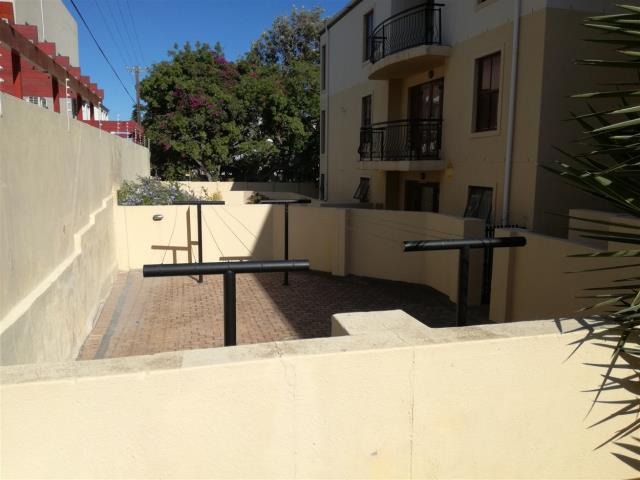 To Let 3 Bedroom Property for Rent in Table View Western Cape